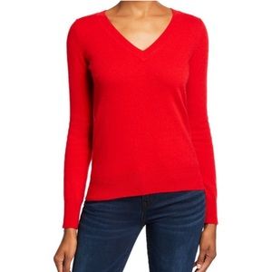 Neiman Marcus Red cashmere v neck sweater
